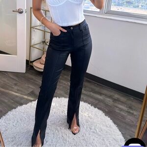 Vibrant Coated black denim - skinny leg with front slit